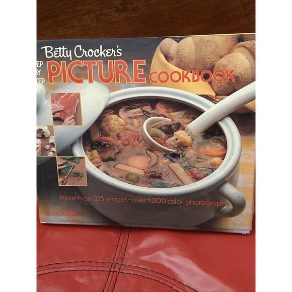 Betty Crocker Step By Step Picture Cookbook 1983 Hardcover First Printing - Picture 1 of 6